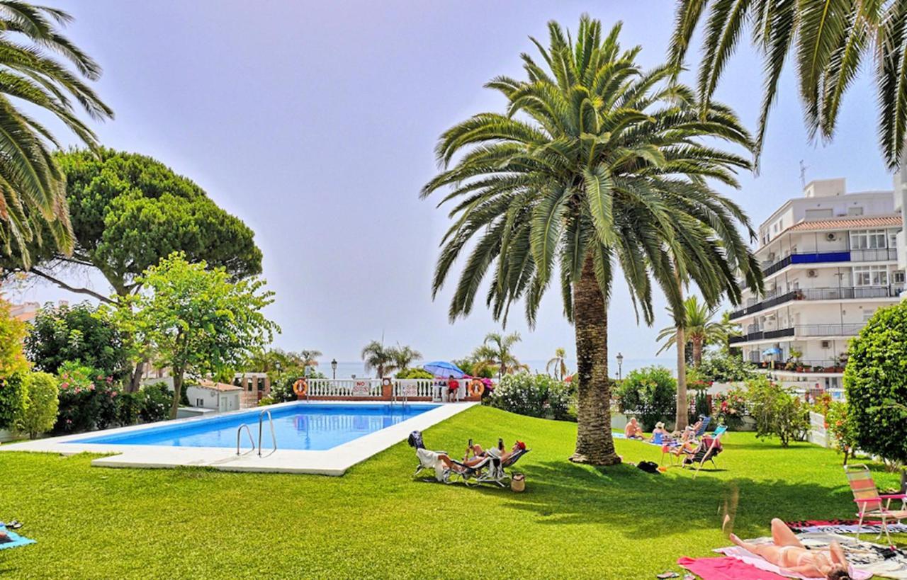 Neenies Nerja - Carabeo Luxury Apartment Екстер'єр фото